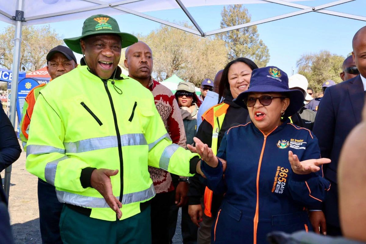 Mashatile’s cleaning campaign a PR stunt