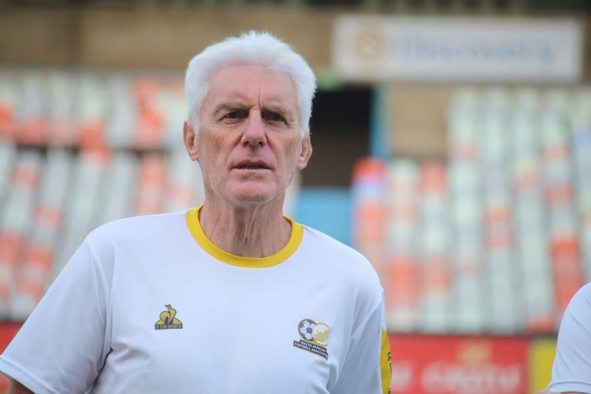 Broos announces preliminary squad