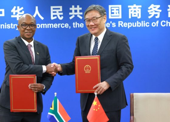 Parks Tau and Wang Wentao.