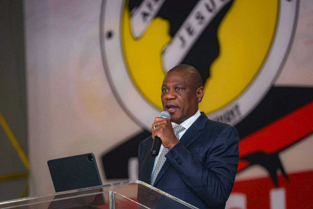 Public Protector clears Mashatile from any wrong doing