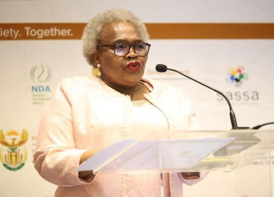 Sisisi Tolashe