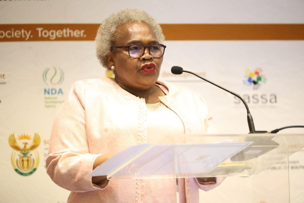 DA wants Tolashe fired with immediate effect