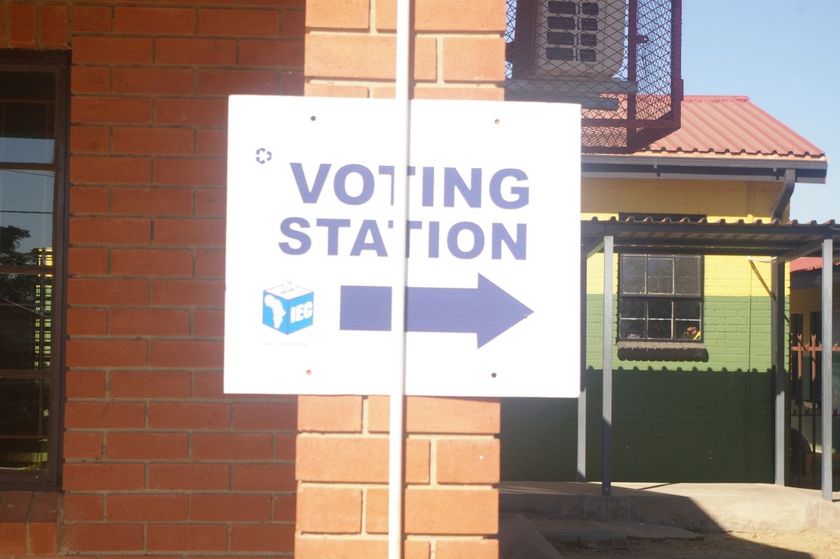 IEC Extends Deadline for Disinformation Code Comments Amid High Stakes for 2026 Local Polls