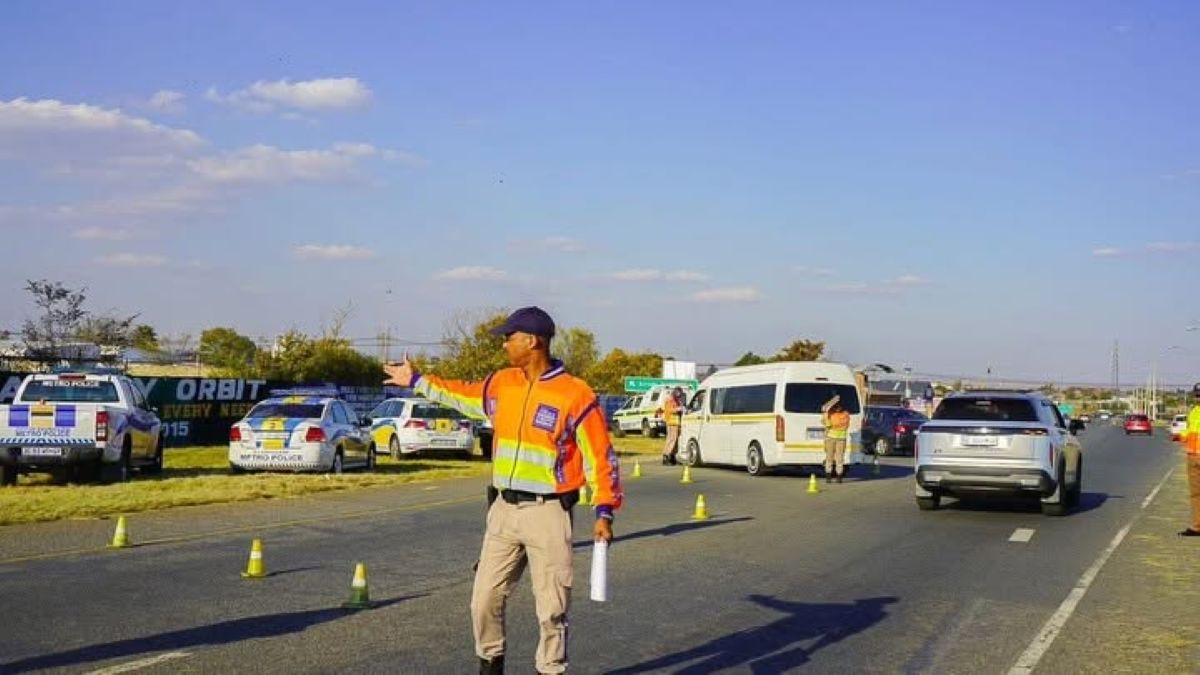 Gauteng Clamps Down on Unroadworthy Minibus Taxis in Province-Wide Enforcement Drive