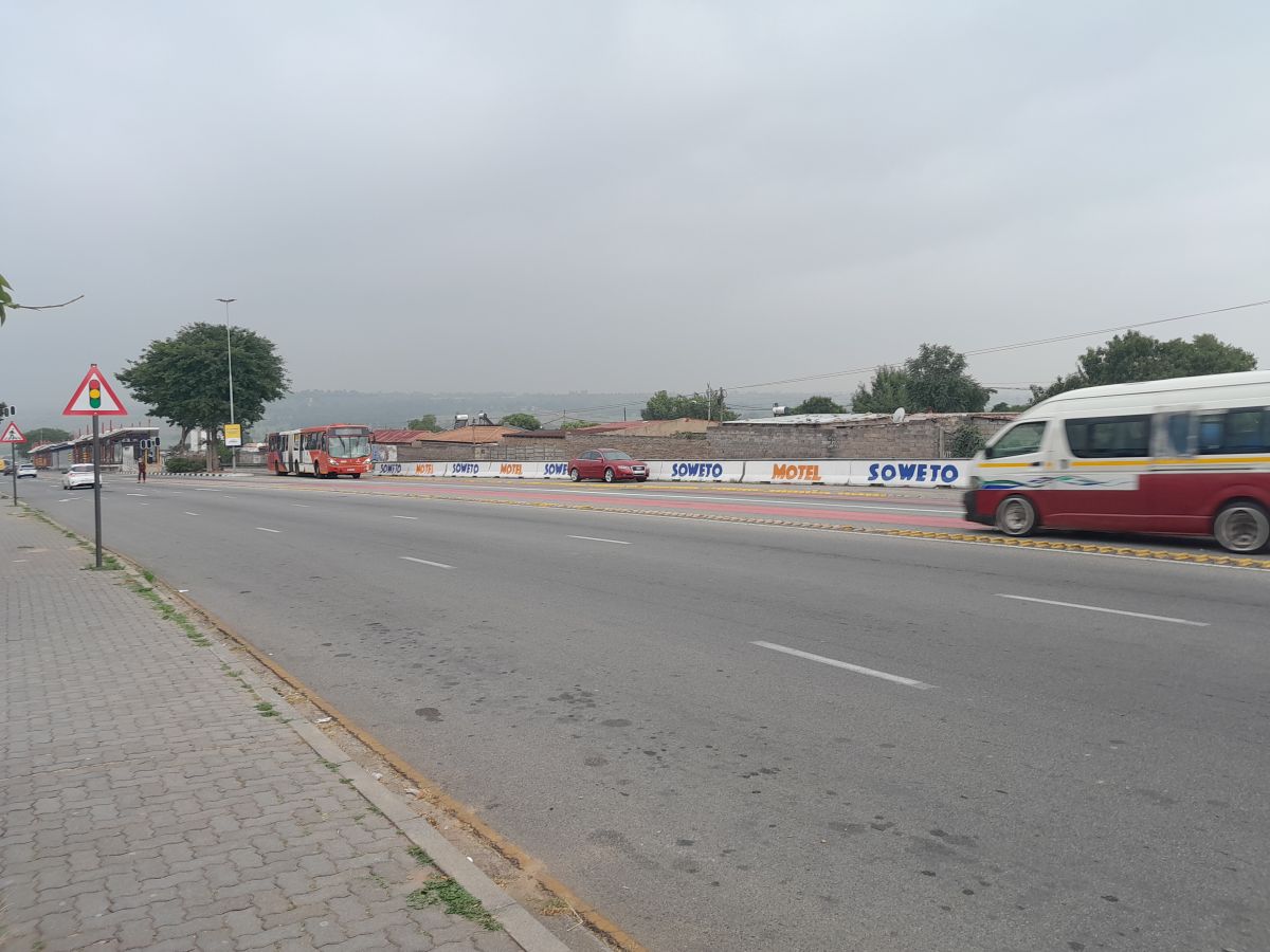 Gauteng Leverages Smart Licensing Hubs and Extended Hours to Modernise Service Delivery