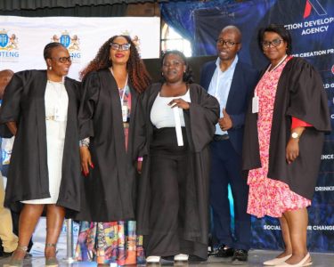 MEC with graduates
