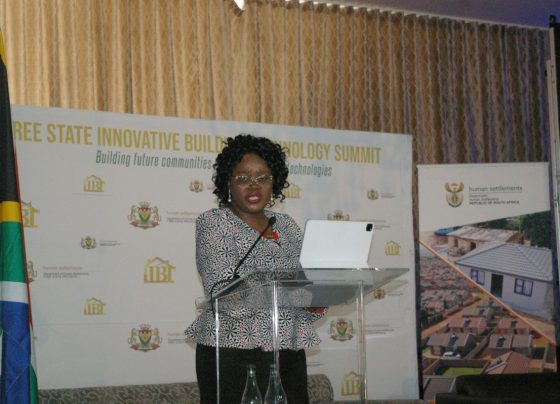 Mmamoloko Kubayi