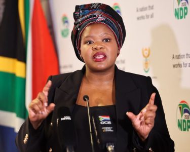 Nonceba Mhlauli